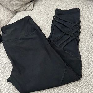 Black Capri Leggings